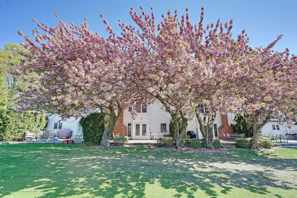 21 Walnut Dr, Spring Lake, NJ 07762 - photo 1