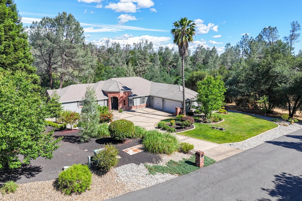 Welcome to 13477 Tierra Heights