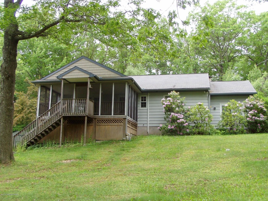 Ranch with large screened porch