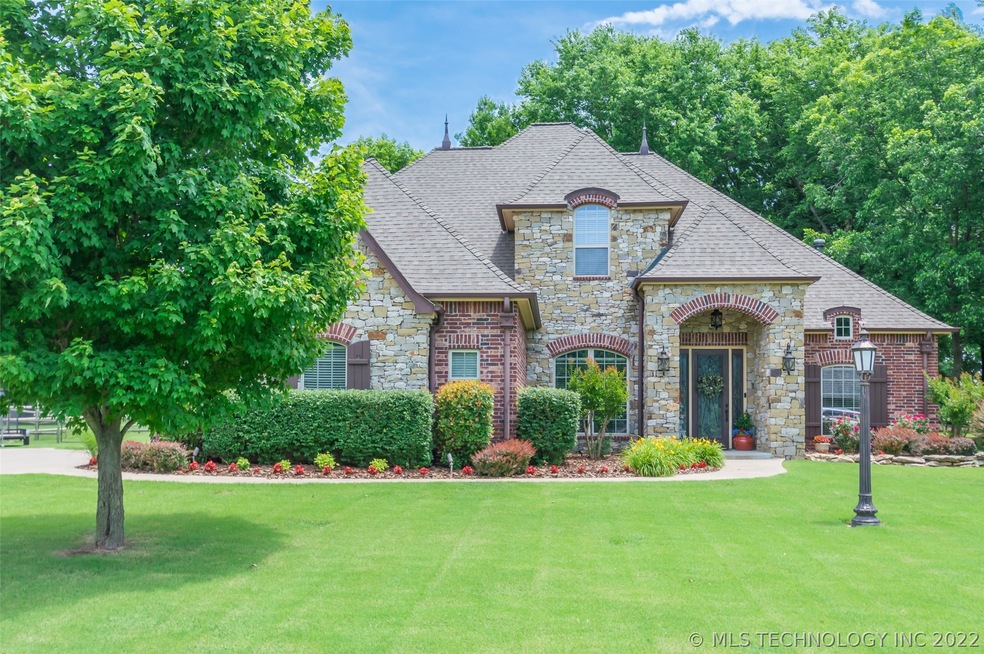 Welcome Home to Stone Canyon!