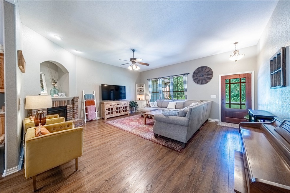 39 Clevelys Ln, Bella Vista, AR 72715 - photo 1