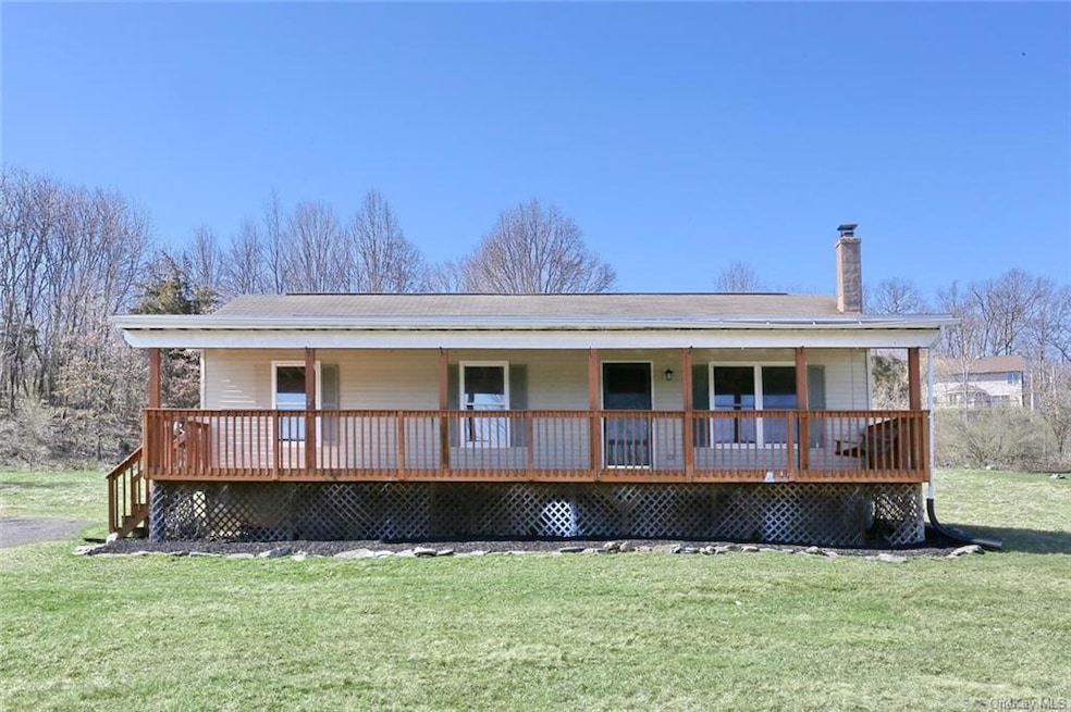 123 S Plank Rd, Westtown, NY 10998