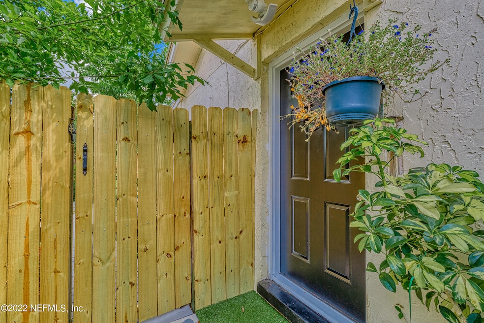 2551 Hidden Village Dr, Jacksonville, FL 32216 - photo 1