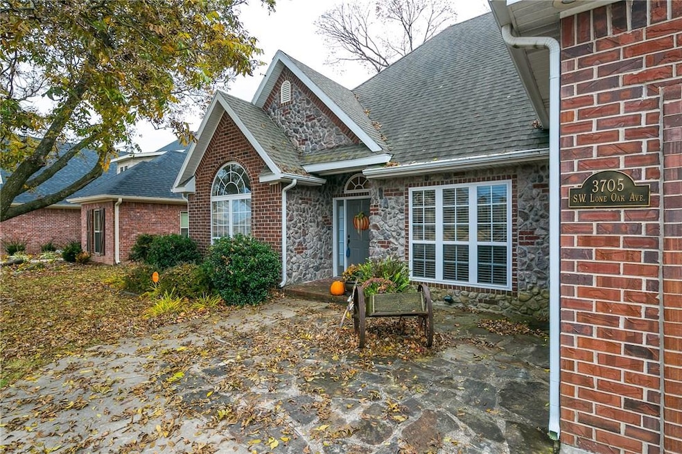 3705 SW Lone Oak Ave, Bentonville, AR 72712 - photo 1