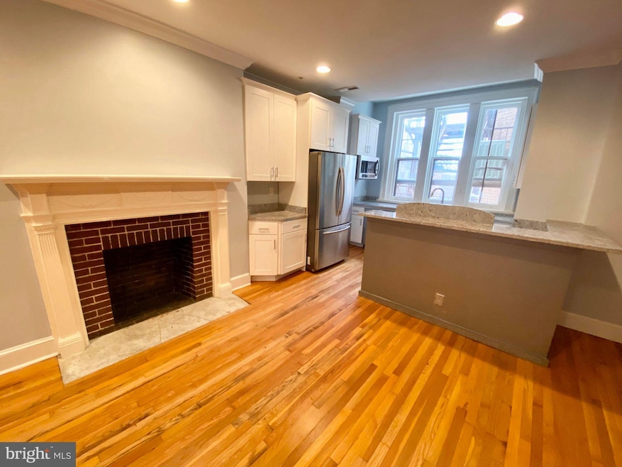 1208 Saint Paul St unit C, Baltimore, MD 21202 - photo 1