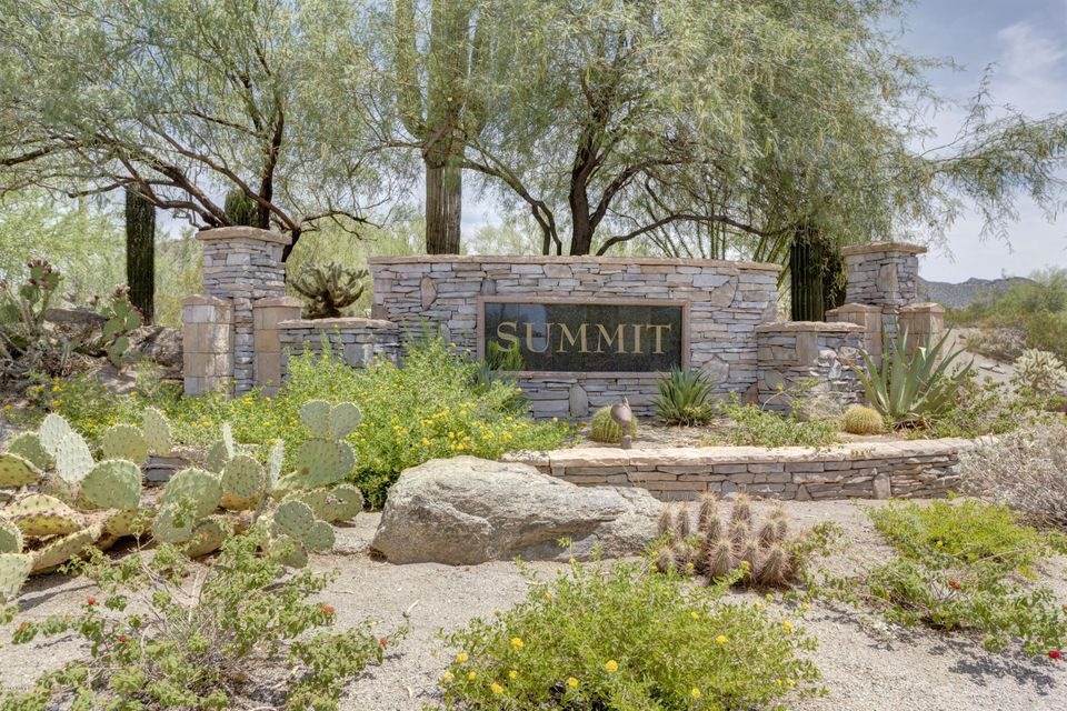 Entrance to the Summit