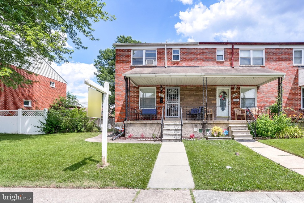 1023 Foxwood Ln, Essex, MD 21221 - photo 1