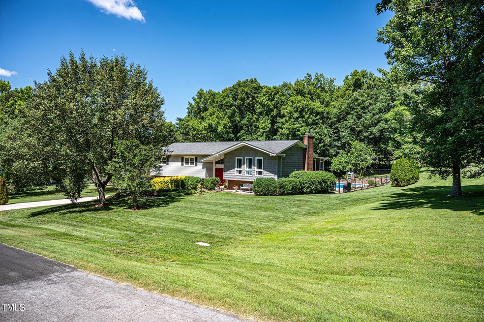 4808 Tumbleweed Dr, Greensboro, NC 27407 - photo 1