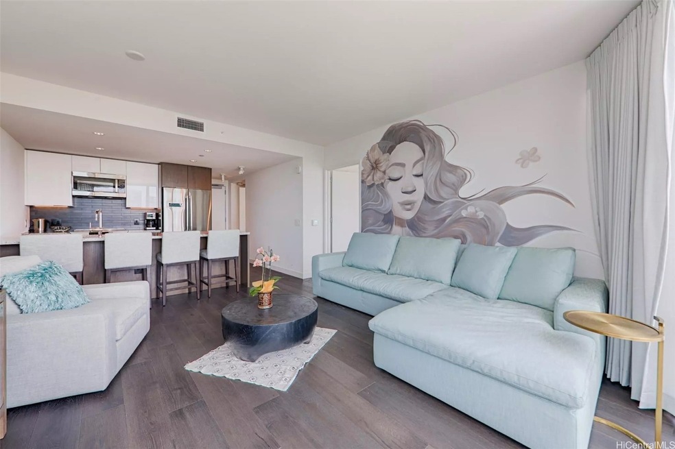 Sold $1,300,000 • Co-Listing Agent