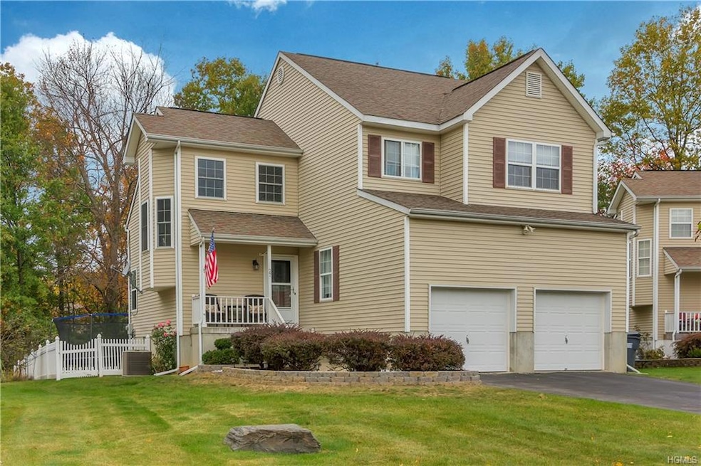 27 Reed Ct, Washingtonville, NY 10992 - photo 1