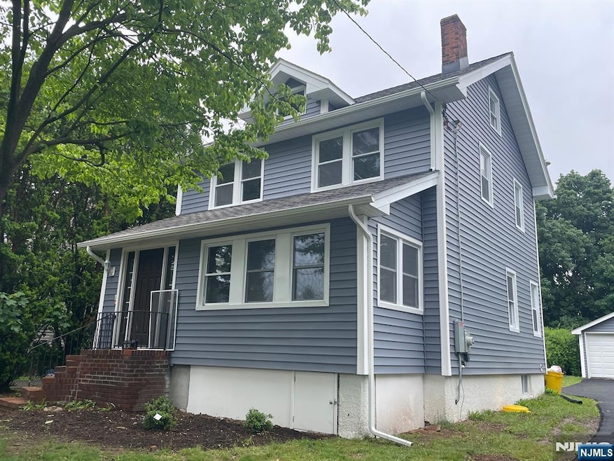 385 Beech St, Teaneck, NJ 07666 - photo 1