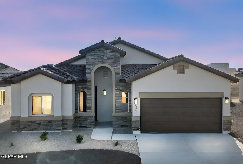 For Sale $325,450 • Co-Listing Agent