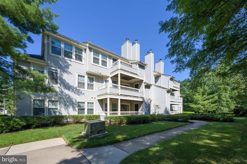 112 Lowell Ct unit 12, Princeton, NJ 08540 - photo 1