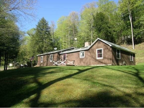 395 Pleasant Valley Rd, Bellows Falls, VT 05101 - photo 1