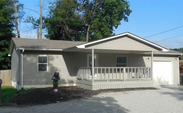 7560 E State Road 252, Edinburgh, IN 46124 - photo 1