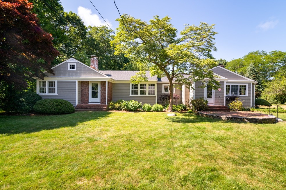 36 Fairview Ave, Scituate, MA 02066 - photo 1