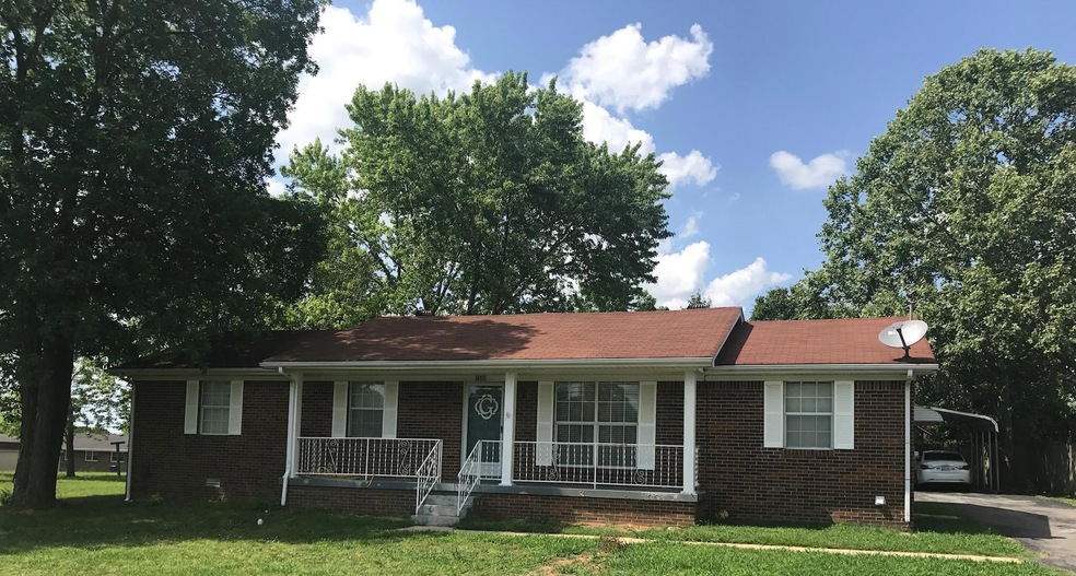 1309 Northcutt Dr, Shelbyville, TN 37160 - photo 1