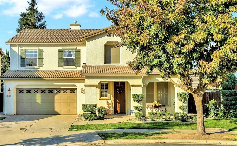 2048 Forest Glen Ct, Oakdale, CA 95361 - photo 1