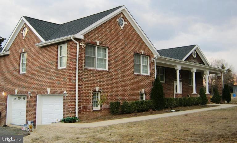 7809 Signal Hill Rd, Manassas, VA 20111 - photo 1