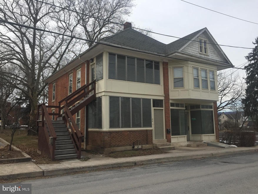 26 N Fayette St, Mercersburg, PA 17236 - photo 1