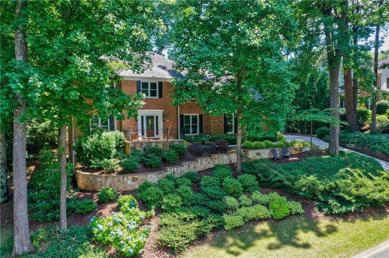 210 Clipper Bay Dr, Alpharetta, GA 30005 - photo 1