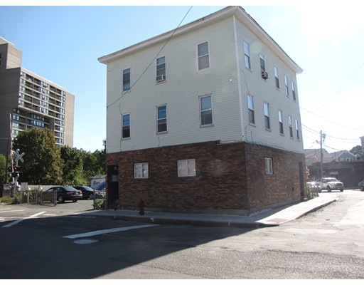 8 Medford St, Somerville, MA 02143 - photo 1