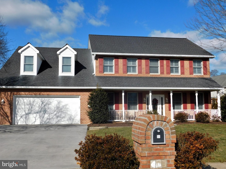 305 Dunlap Dr, Berryville, VA 22611 - photo 1