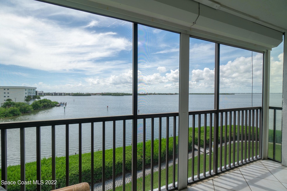 Screened Balcony