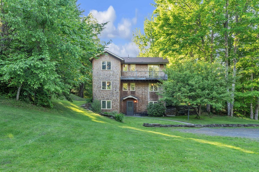 24 Trickle Brook Dr, Barre, VT 05641 - photo 1