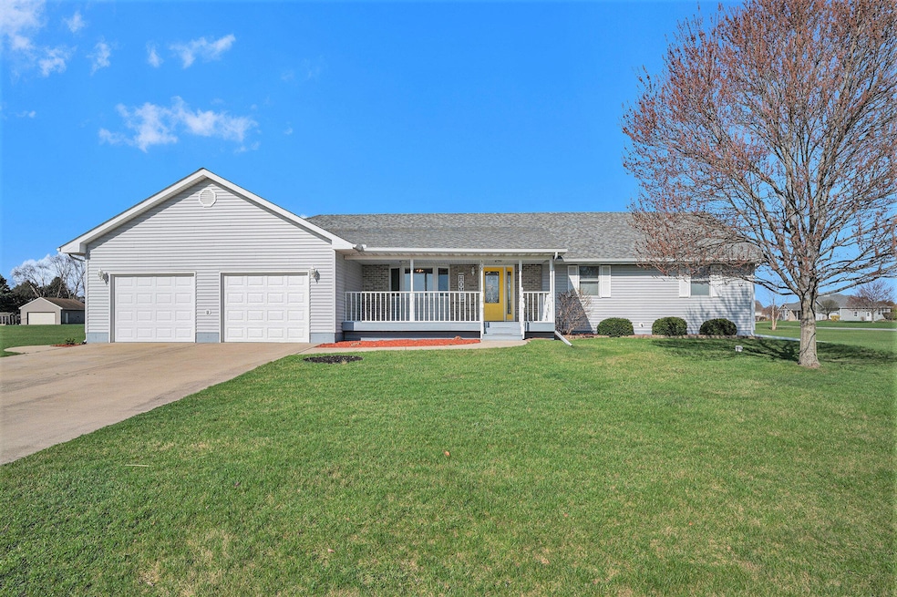 860 Jeflynn Dr, Kouts, IN 46347 - photo 1