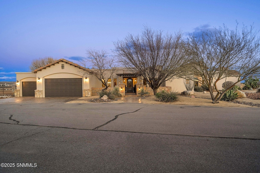Pending $1,250,000 • Co-Listing Agent
