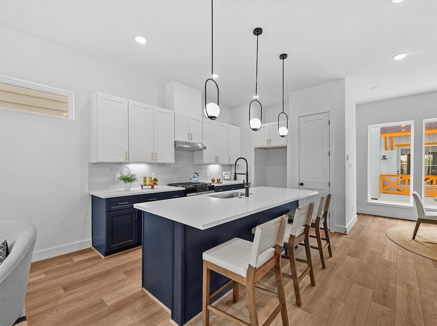 1802 Del Norte St unit C, Houston, TX 77018 - photo 1