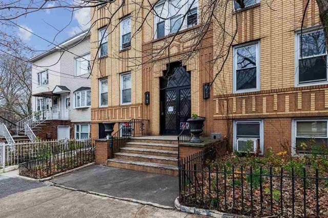 292 Harrison Ave unit C1, Jersey City, NJ 07304 - photo 1