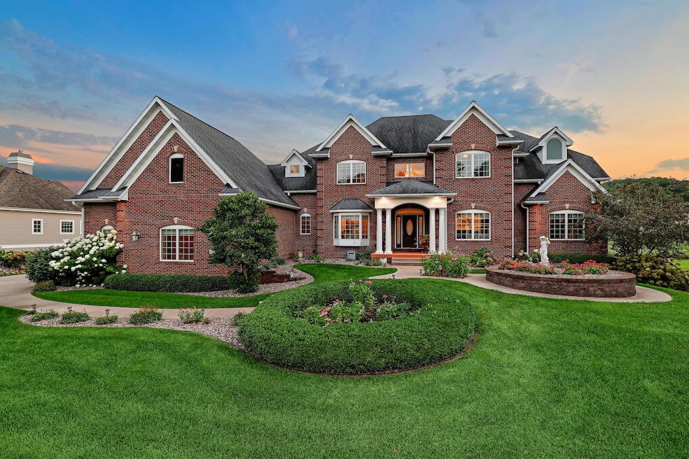 3312 Augusta Ln, Onalaska, WI 54650 - photo 1