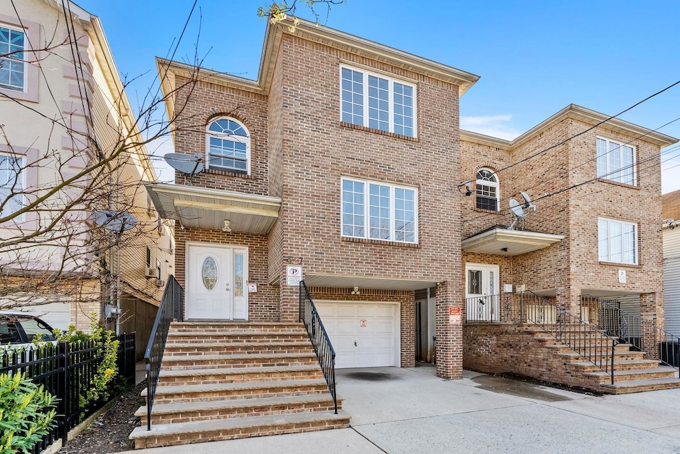 427 Fulton St unit 2, Elizabethport, NJ 07206 - photo 1