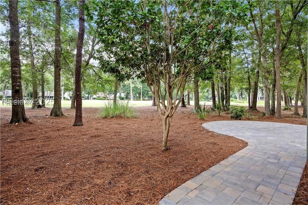 55 Wax Myrtle Ct, Hilton Head Island, SC 29926 - photo 1