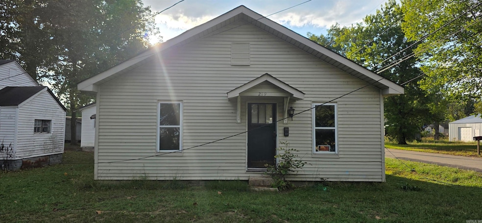 219 Edith St unit 217, Corning, AR 72422 - photo 1