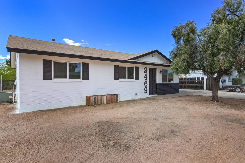 2469 W Cactus Wren St-4