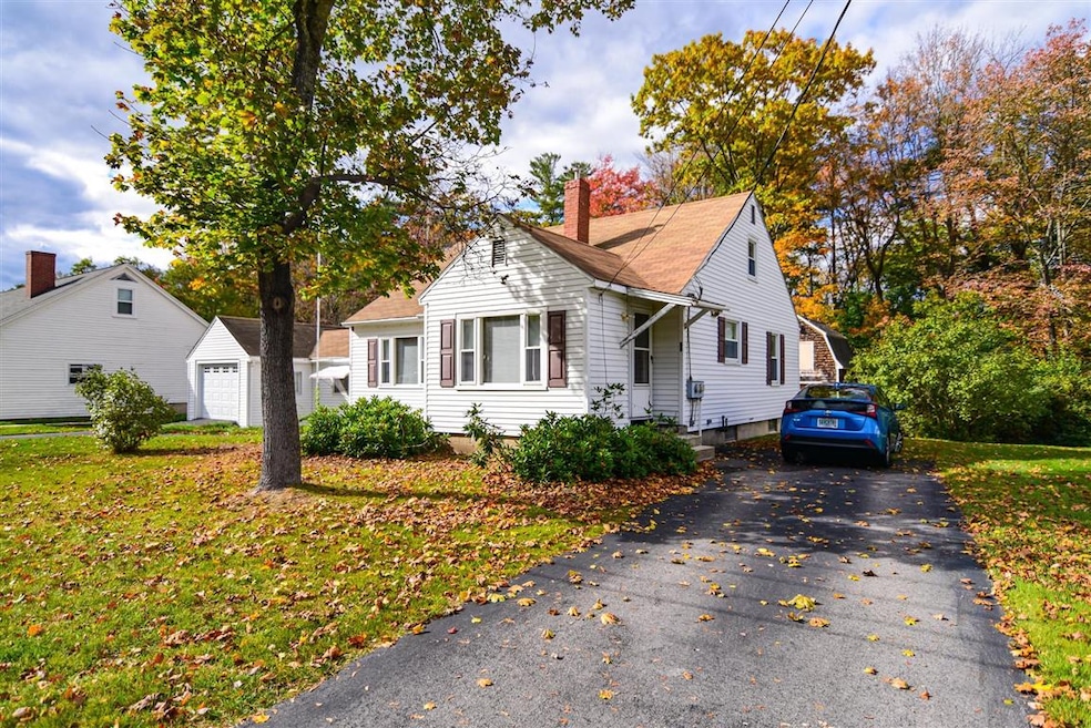 53 Harding St, Rochester, NH 03867 - photo 1