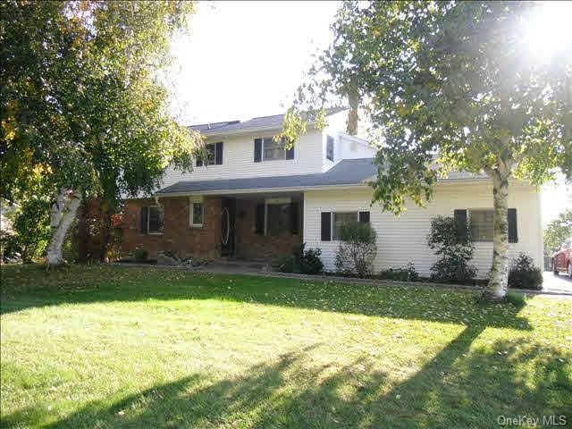 68 Derick Dr, Fishkill, NY 12524 - photo 1
