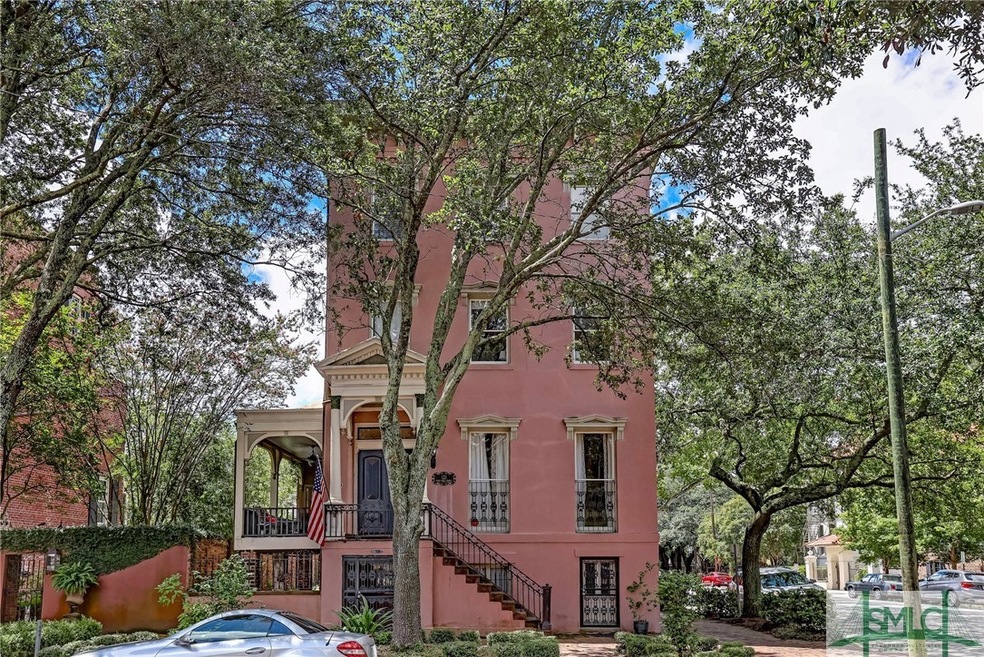 121 W Jones St unit 3rd Floor, Savannah, GA 31401 - photo 1