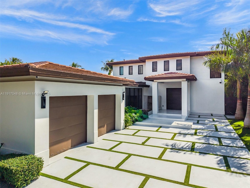 710 S Shore Dr, Miami Beach, FL 33141 - photo 1