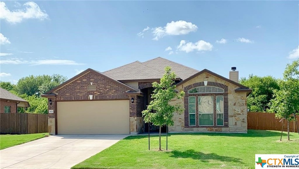 802 Leah Dr, Troy, TX 76579 - photo 1
