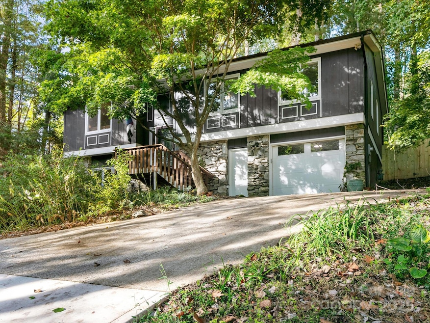 Under Contract $459,900