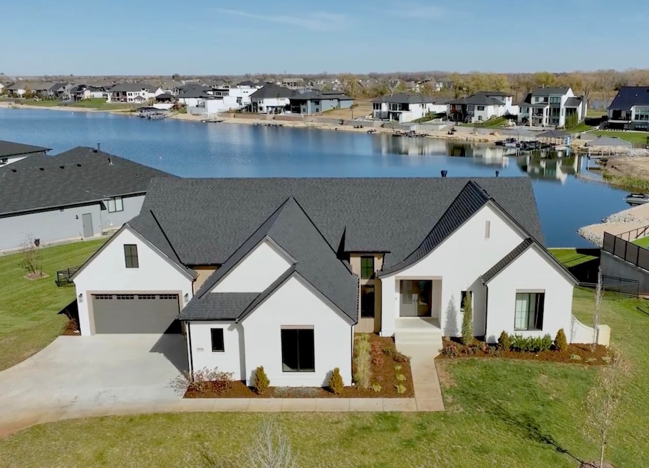 2214 N Emmalyn Cir, Wichita, KS 67205 - photo 1