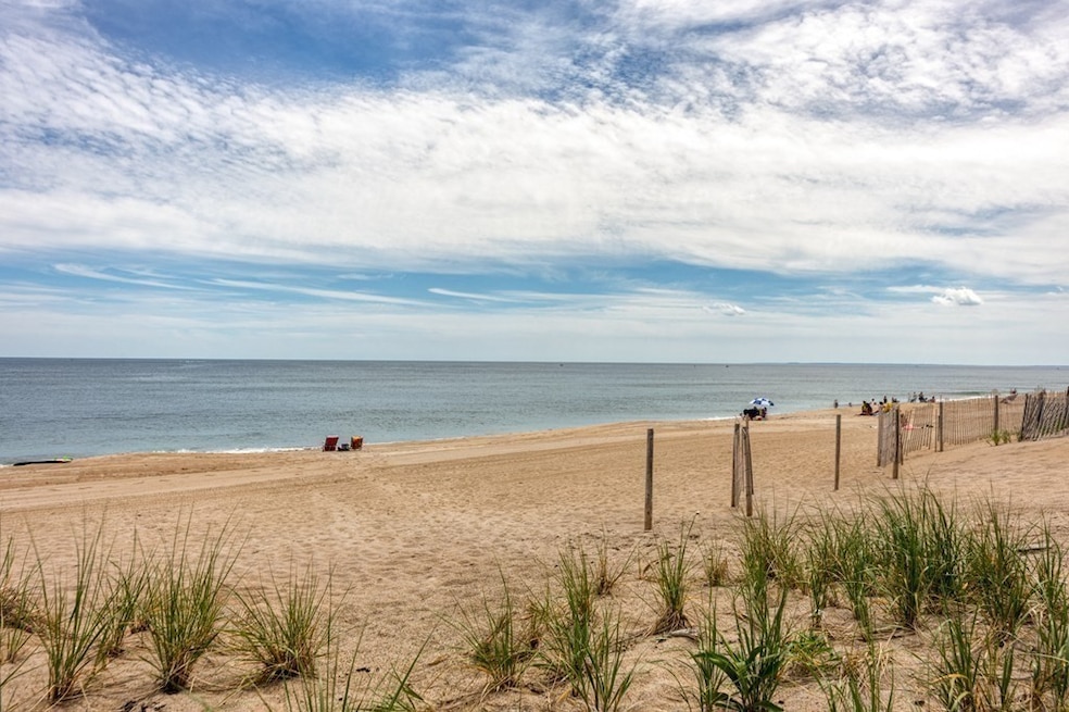 210 N End Blvd unit 1, Salisbury, MA 01952 - photo 1