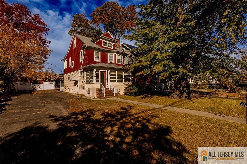 248 W 3rd Ave, Roselle, NJ 07203 - photo 1