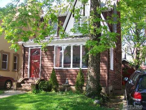 24119 86th Rd, Bellerose, NY 11426 - photo 1