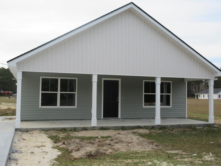 71 Church St, Claxton, GA 30417 - photo 1