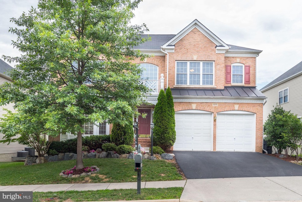 42076 Foley Headwaters St, Aldie, VA 20105 - photo 1